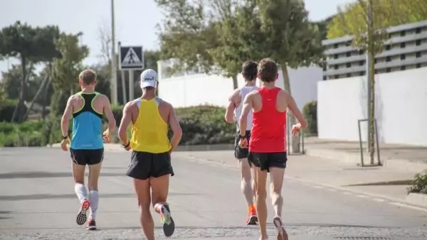 Laufen Laufsport Jäkel - Verbessere deine Pace